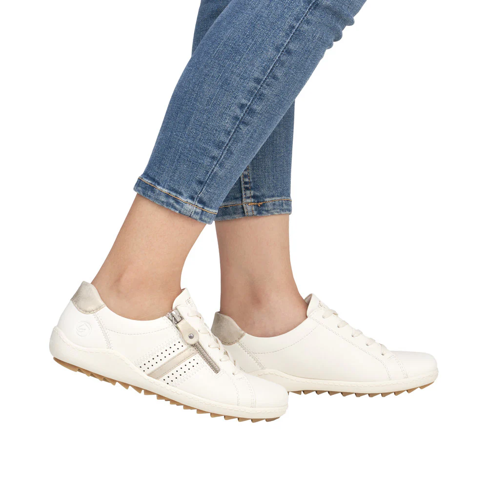 Off White Lace Up - Image 9