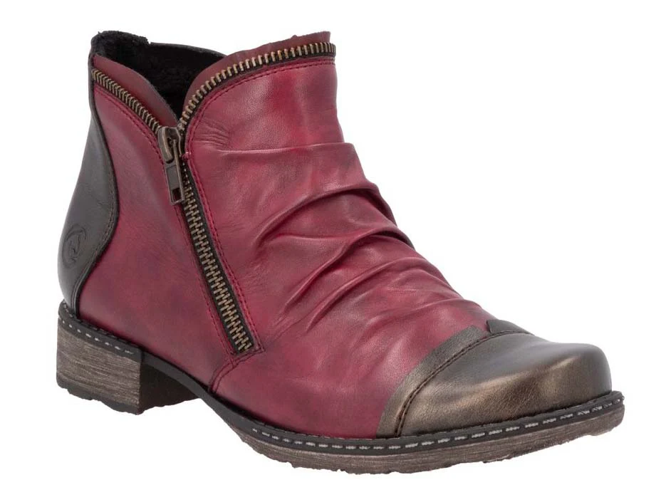 Red Side Zip Boot