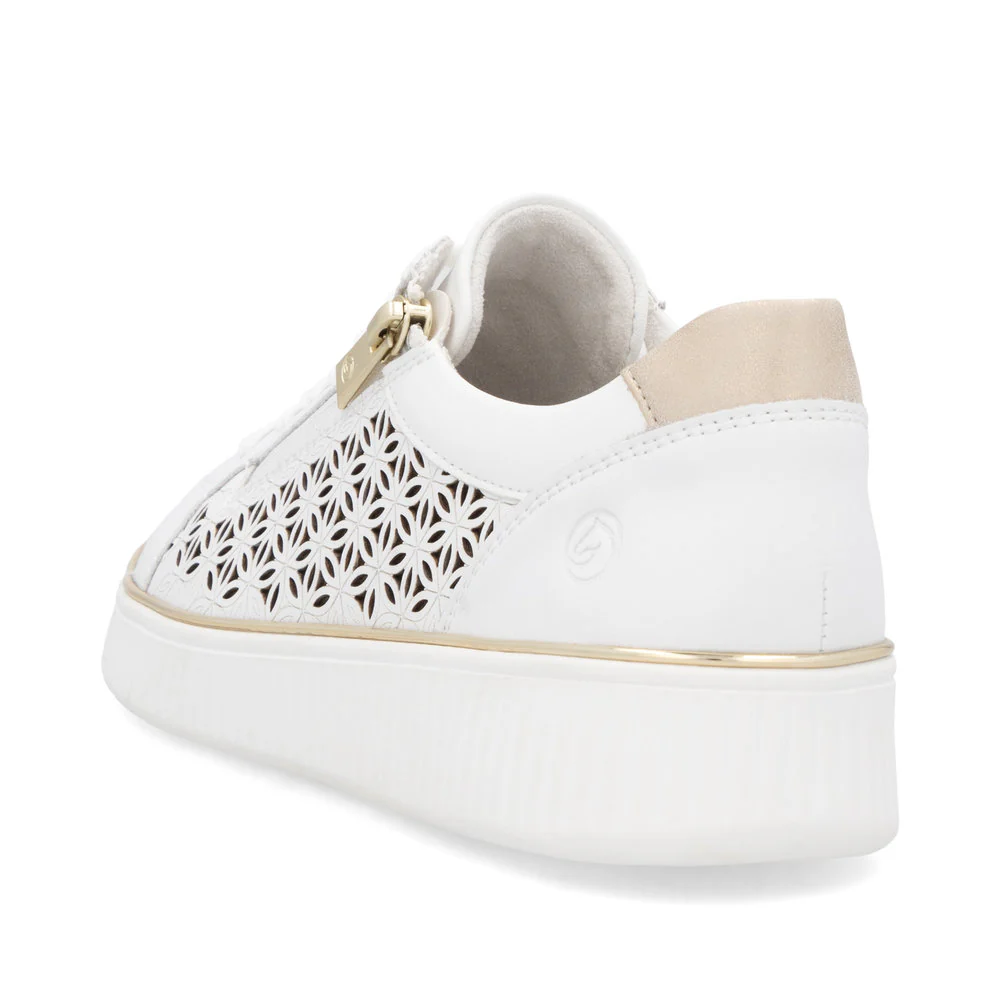 White Lace Up - Image 5