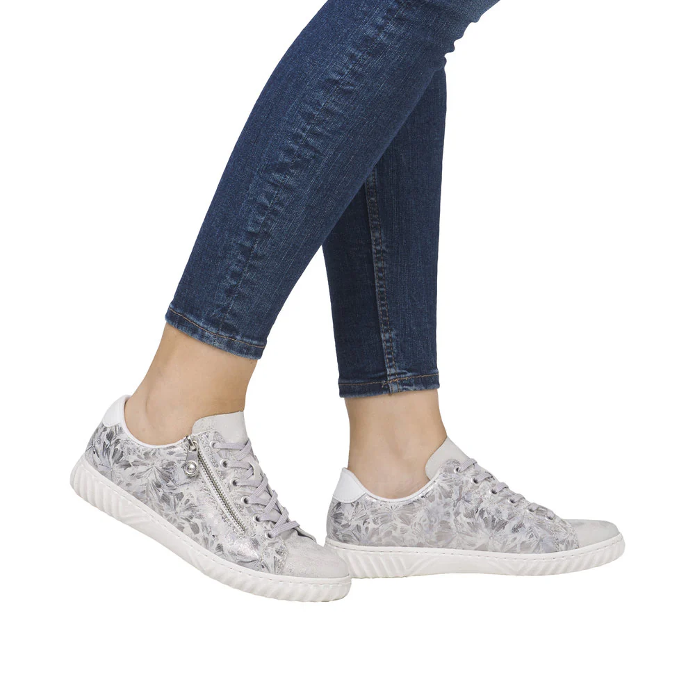 Multi Lace Up - Image 9